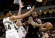 伦纳德为球队走出低谷,带领球队取得连胜的简单介绍 伦纳德为球队走出低谷,带领球队取得连胜的简单介绍